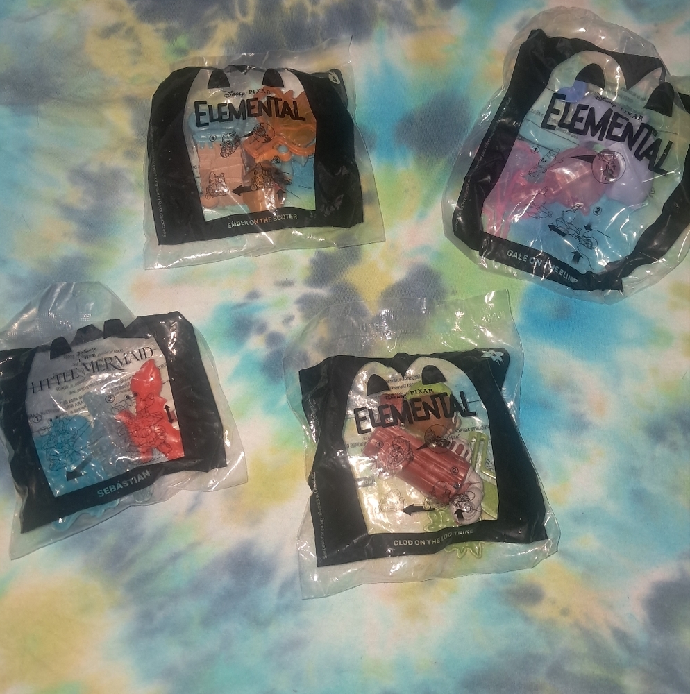 4 McDonalds toys sealed